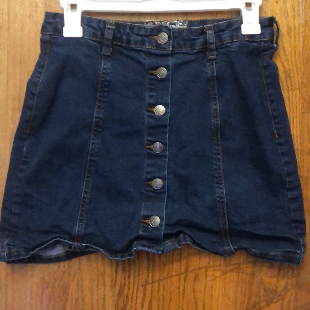 Hot kiss button down denim skirt